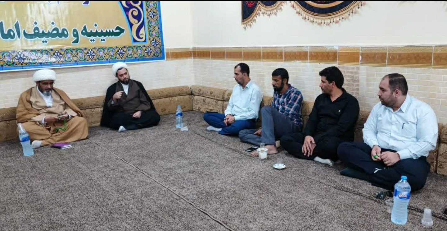 تجليل از کانونهاي مساجد شهرستان شادگان بمناسبت 19 مهرماه