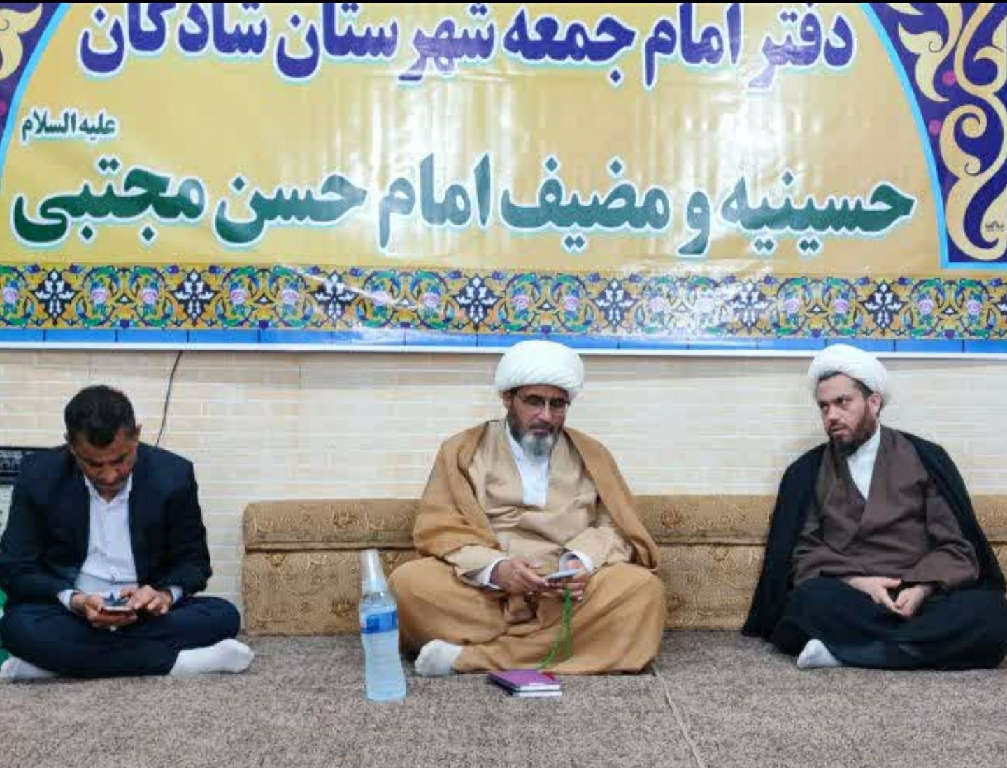 تجليل از کانونهاي مساجد شهرستان شادگان بمناسبت 19 مهرماه